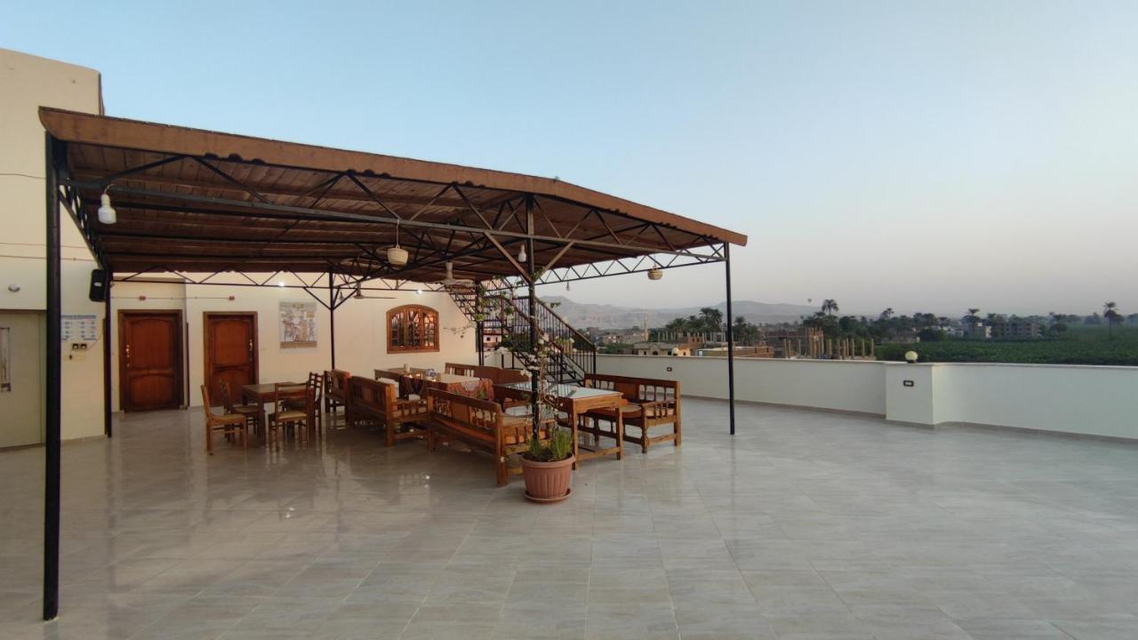 Dream Island Hotel Louxor Extérieur photo